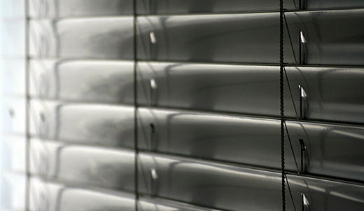 Detail interiérových žaluzií
